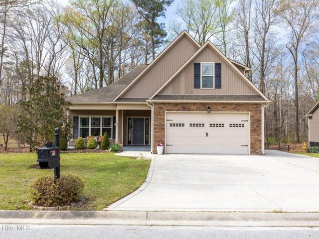 House for sale in Chocowinity, North Carolina