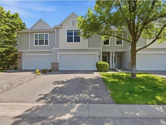 Townhouse for sale in Chaska, Minnesota