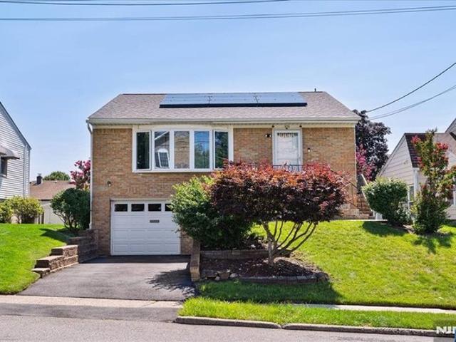 House for sale in Rutherford, New Jersey
