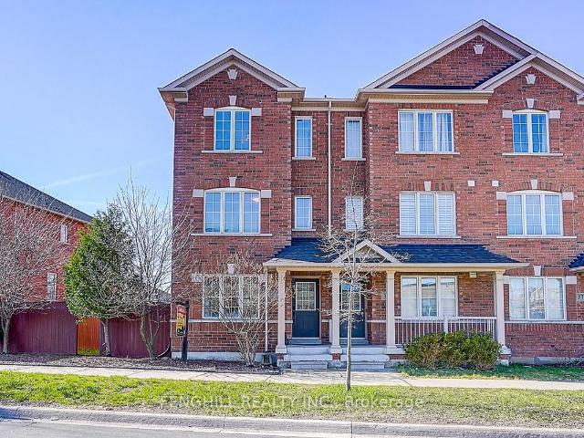 Townhouse for sale in Woburn, Ontario