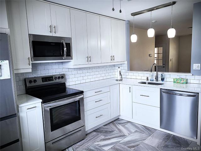 Condo for sale in Centereach, New York