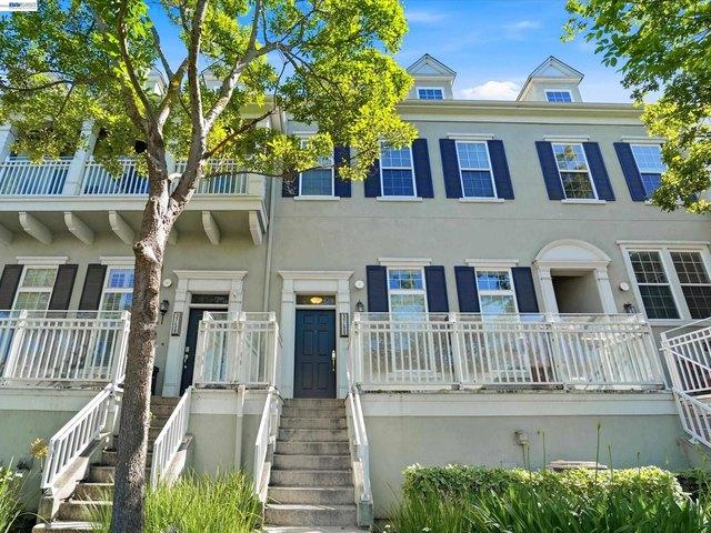 Condo for sale in Dublin, California