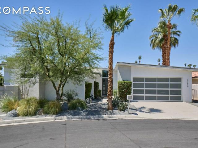 House for sale in Rancho Mirage