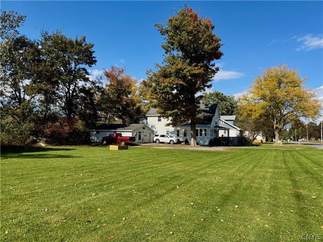 House for sale in Washington Mills, Town of New Hartford
