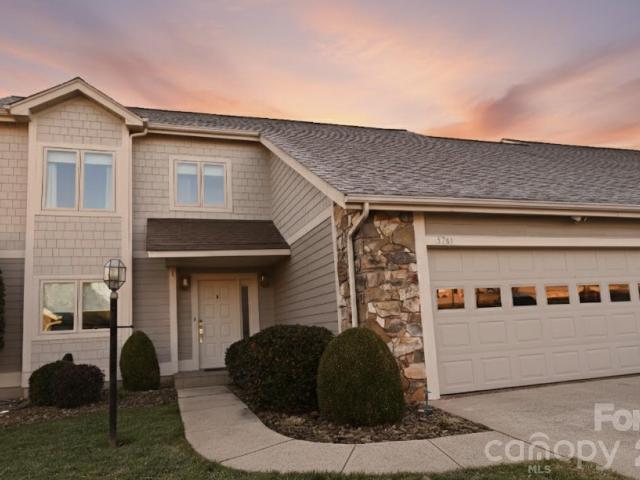 Townhouse for sale in Catawba, North Carolina