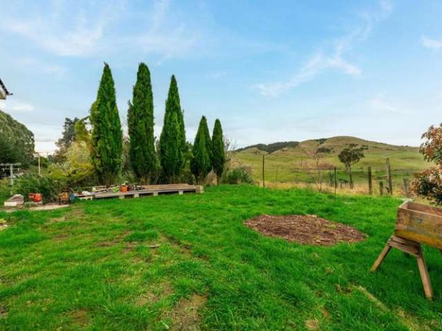 House for sale in Otakou