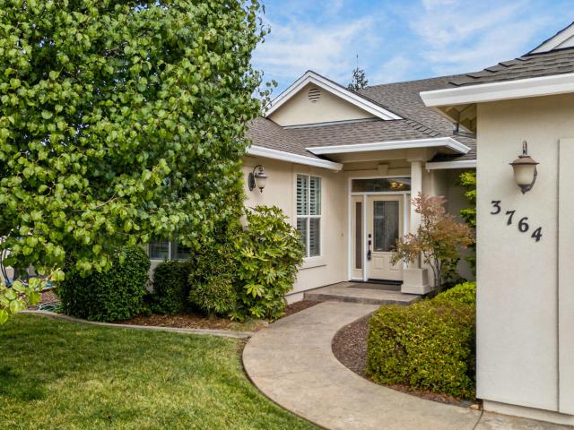 House for sale in Shasta, California