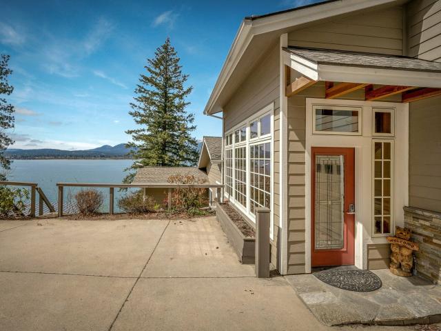 House for sale in Sagle