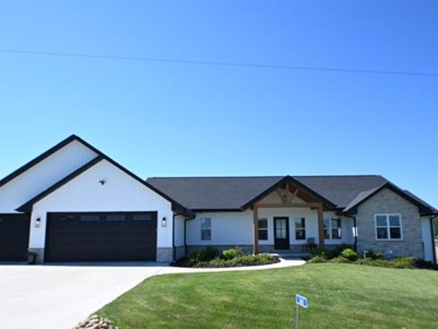 House for sale in Suamico, Wisconsin