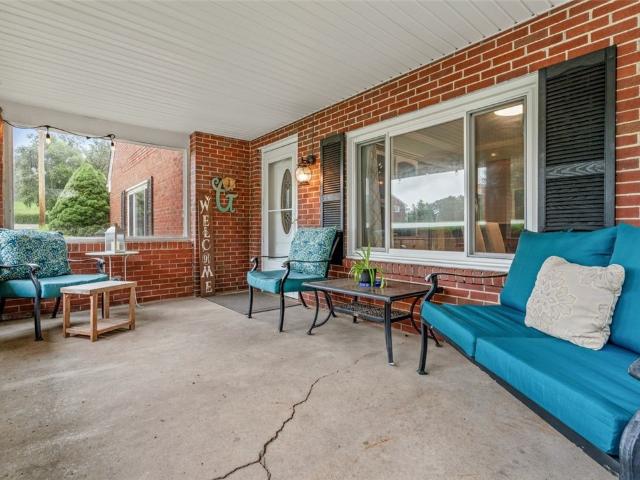 House for sale in Bakerstown, Pennsylvania