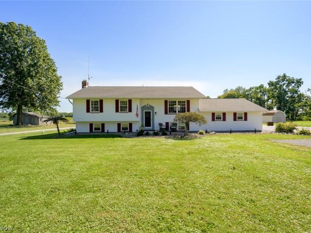 House for sale in Vienna, Ohio