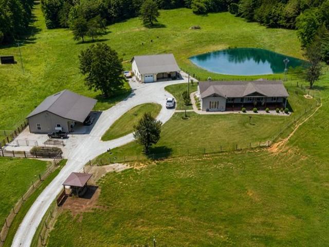 Farm for sale in Munfordville, Kentucky
