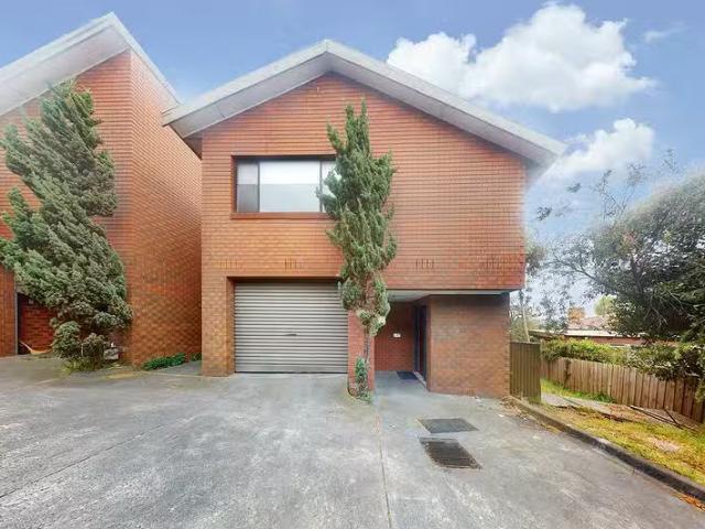 House for rent in Doncaster