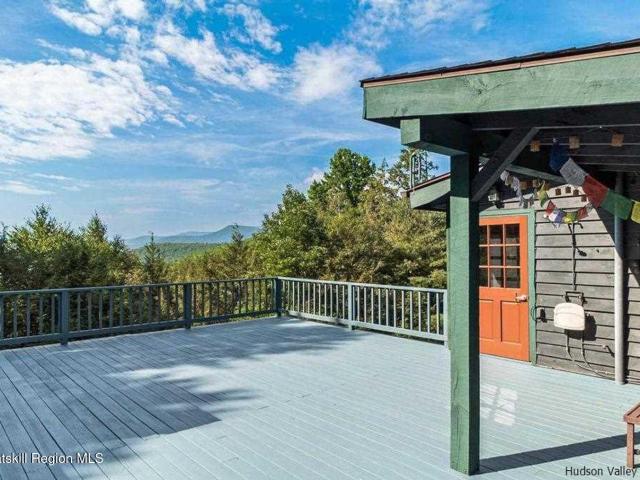 Property for rent in Bearsville, New York