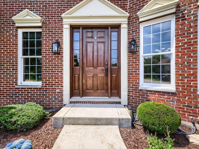 House for sale in Glen Ellyn, Illinois