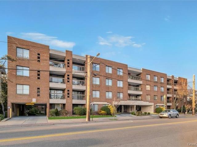 Condo for sale in Nassau, New York