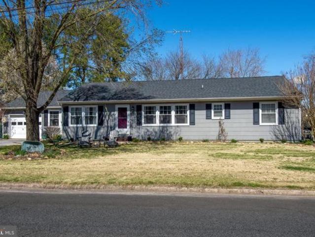 House for sale in Massey, Maryland