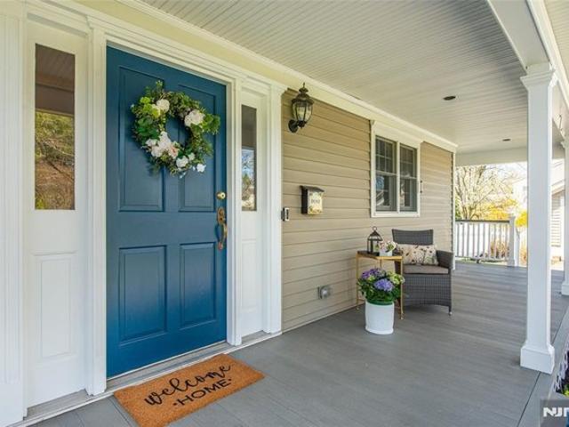 House for sale in Harrington Park, New Jersey