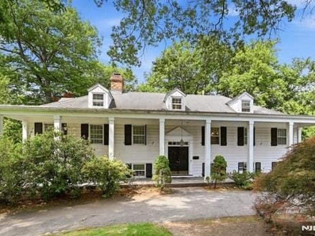House for sale in Wyckoff, New Jersey