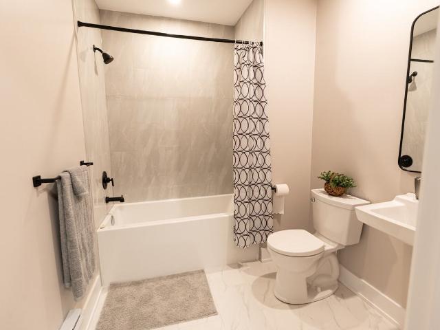 Apartment for rent in Arva, Ontario
