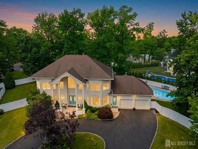 House for sale in Cliffwood, New Jersey