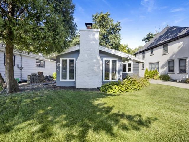 House for sale in Illinois