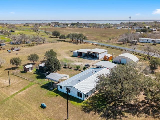 House for sale in Sandia