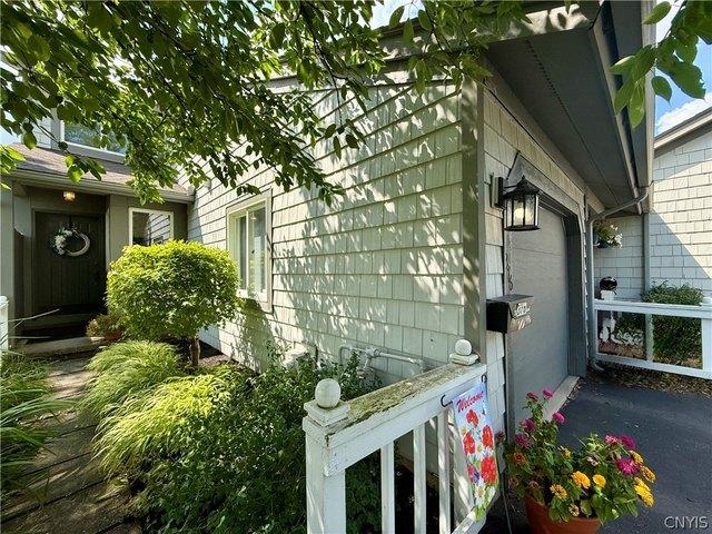 House for sale in Jamesville, New York