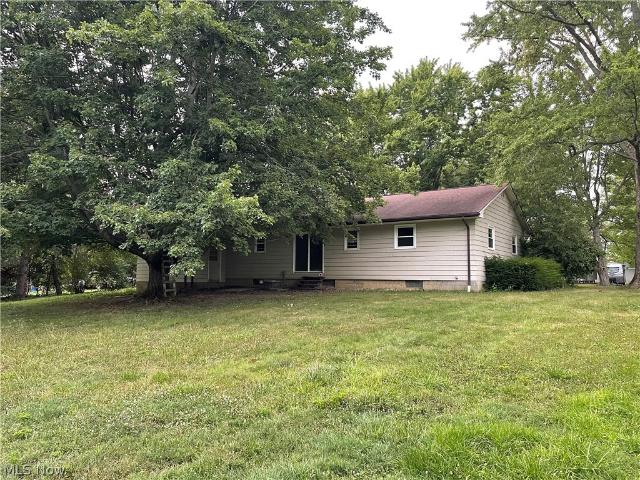 House for sale in Jefferson, Ohio