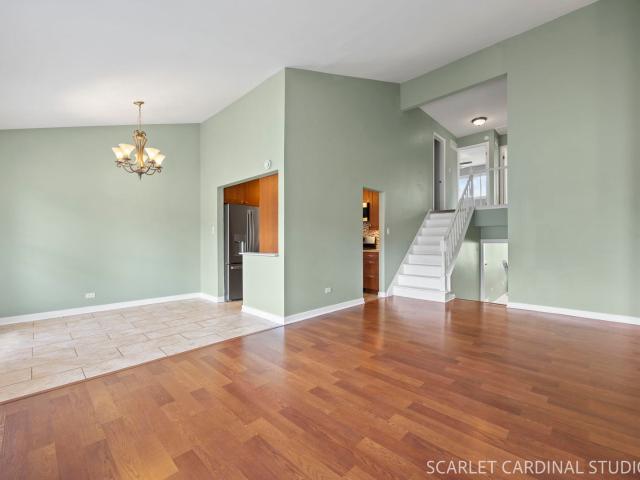 Townhouse for sale in Glendale Heights, Illinois