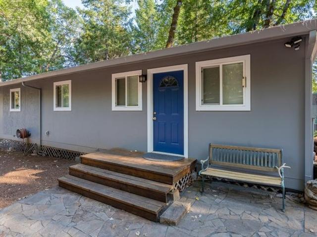 House for sale in Willits, California