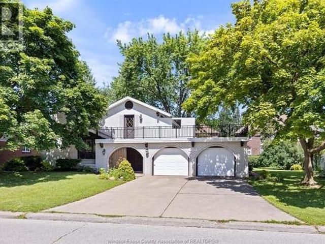 House for sale in South Windsor, Windsor