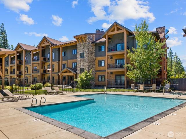 Condo for sale in Washington