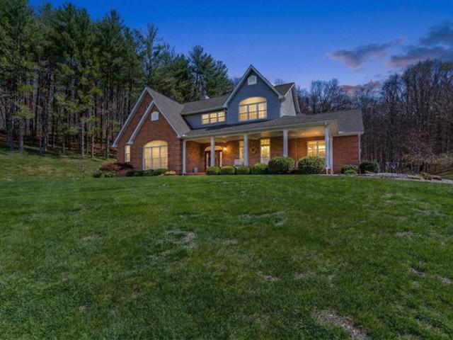 House for sale in Ross, Ohio