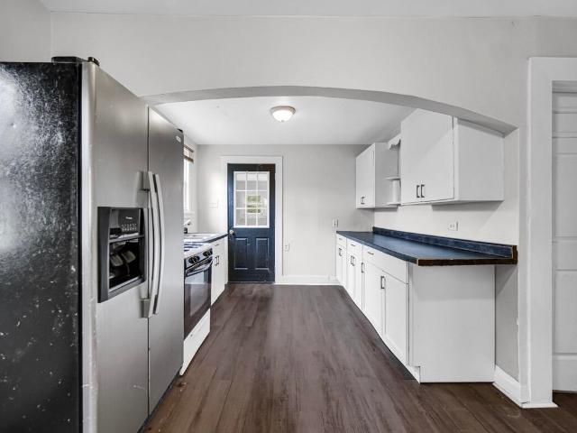 House for sale in Hobart, Lake County