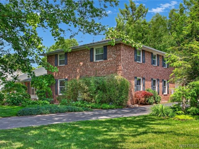 House for sale in Niagara, New York