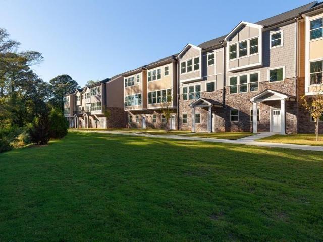 Townhouse for sale in Powder Springs, Cobb County
