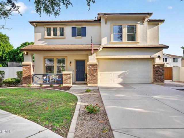 House for sale in Gilbert, Arizona