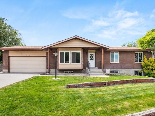 House for sale in West Valley City, Utah