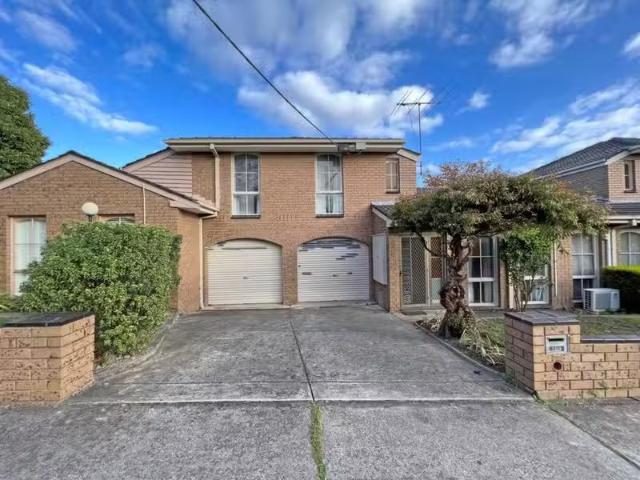 Condo for rent in Box Hill