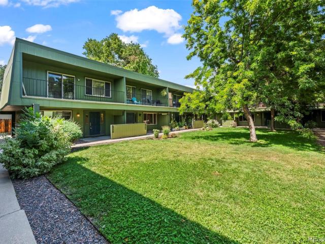 Townhouse for sale in Wheat Ridge, Colorado