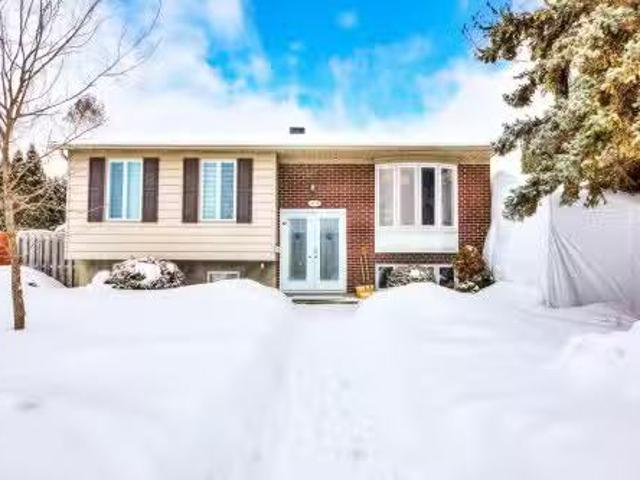 House for sale in Longueuil, Quebec