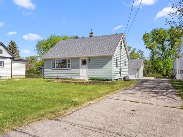 House for sale in Hubertus, Wisconsin
