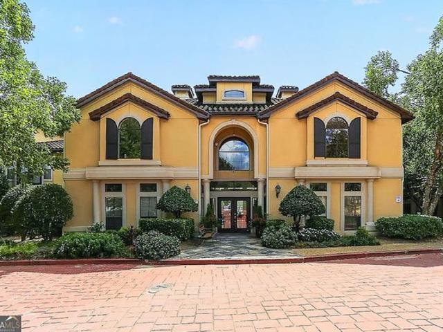 Condo for sale in Brookhaven, Georgia