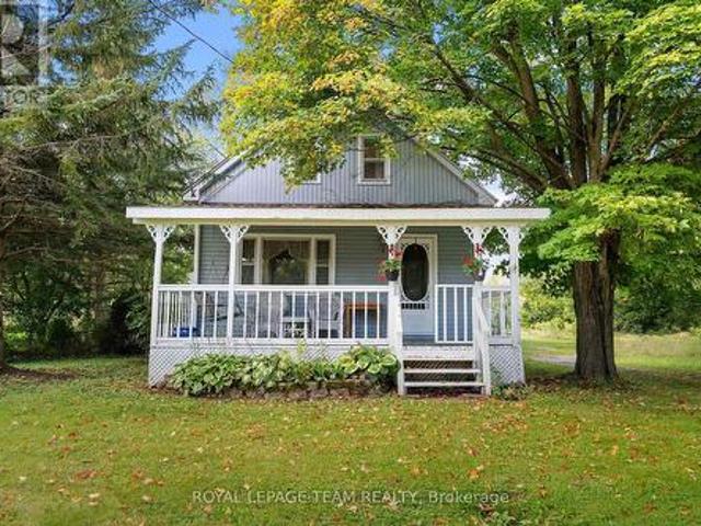 House for sale in Renfrew, Ontario