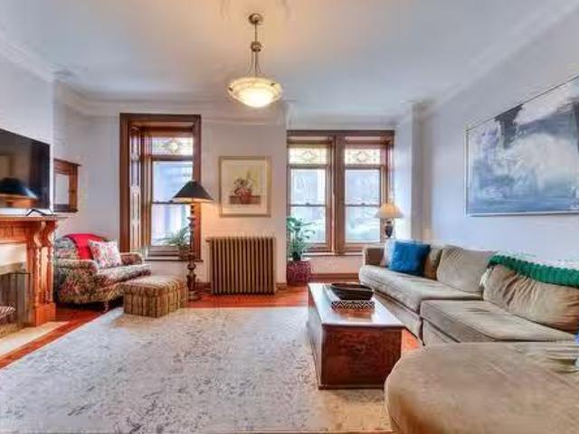 House for sale in Westmount, Quebec