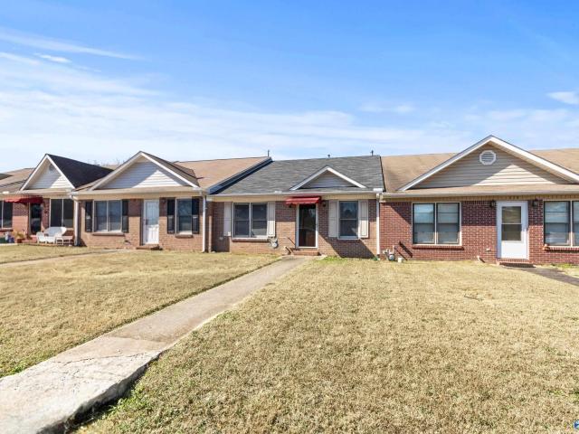 Townhouse for sale in Danville, Alabama