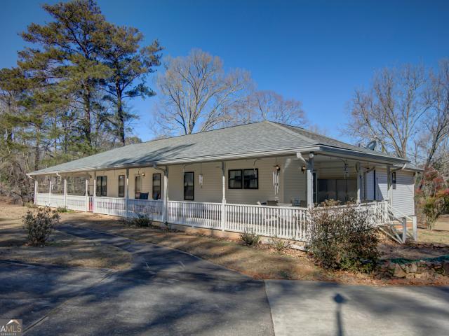 House for sale in Tyrone, Georgia
