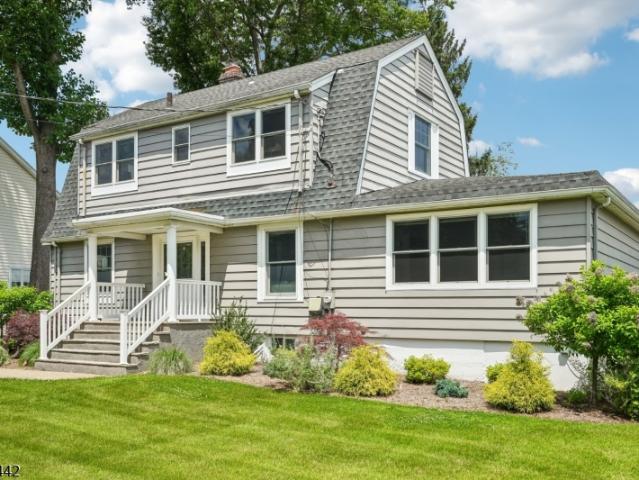 House for sale in Fairfield, New Jersey
