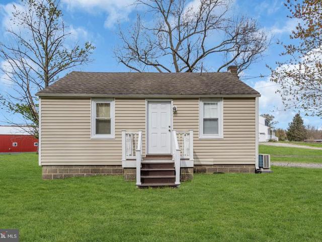 House for sale in Cookstown, New Jersey